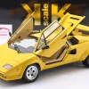 Lamborghini Countach LP 5000 S QV Baujahr 1985 gelb 1:12 KK-Scale