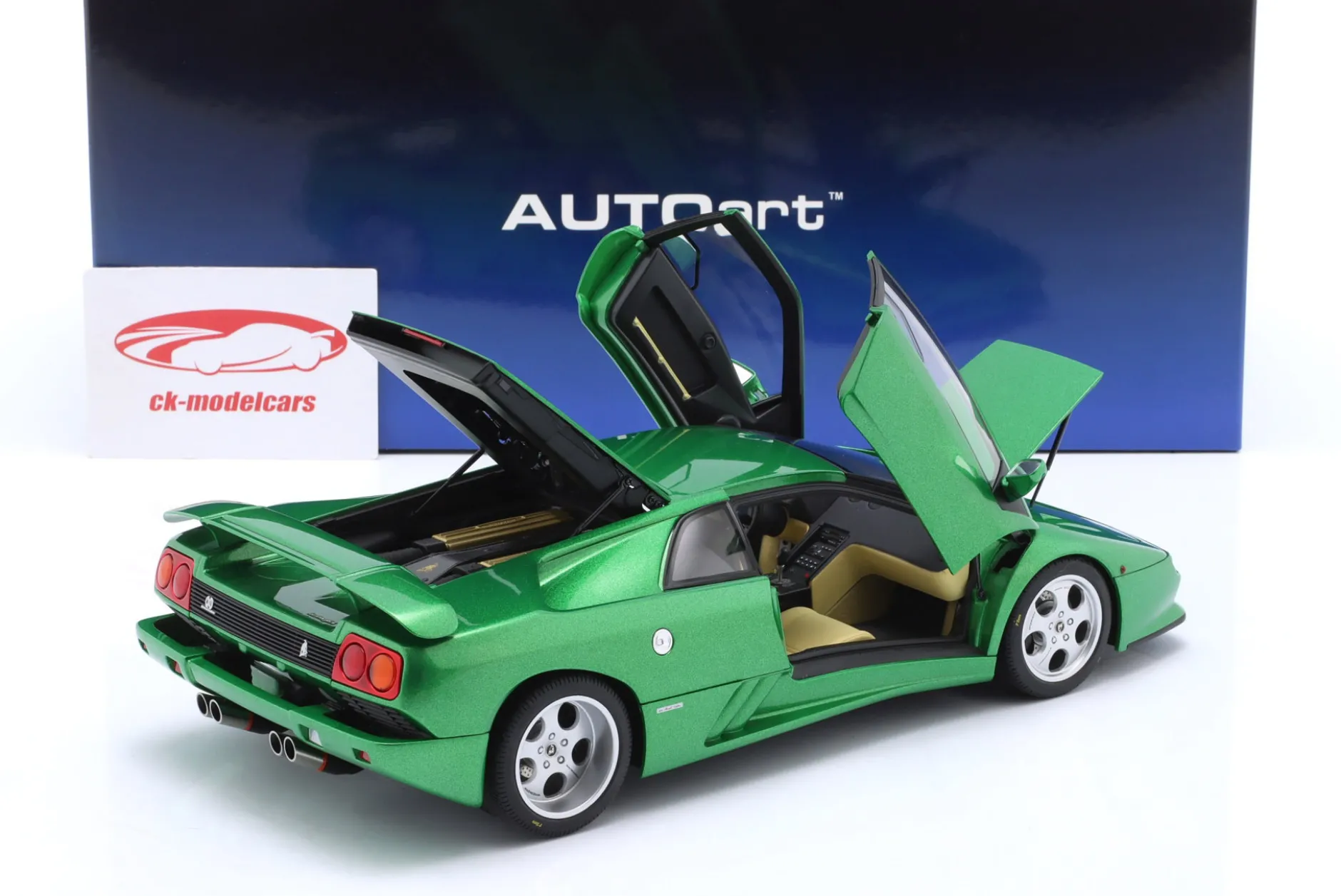 Lamborghini Diablo SE30 Anniversary Edition grün metallic 1:18 AUTOart