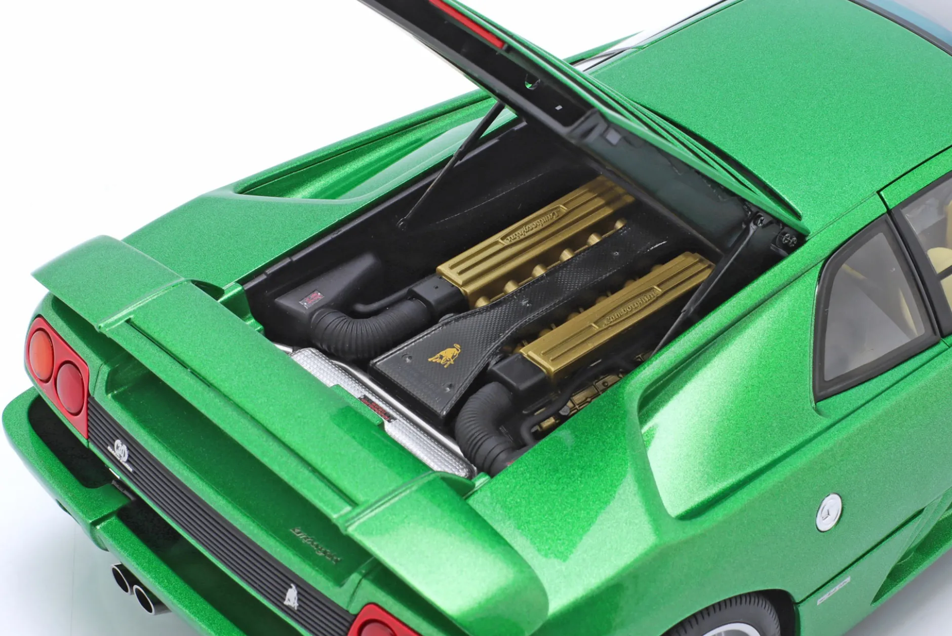 Lamborghini Diablo SE30 Anniversary Edition grün metallic 1:18 AUTOart