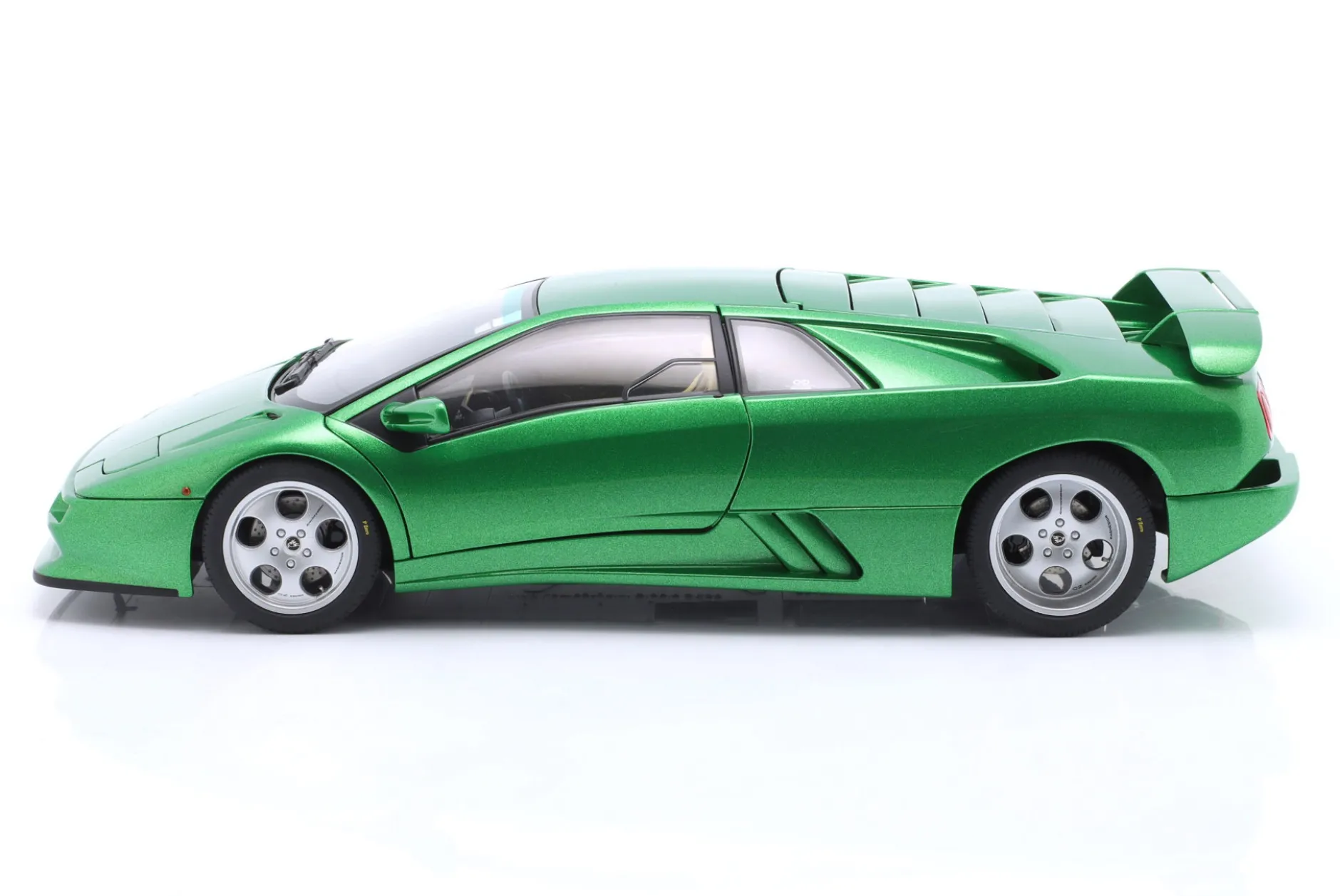 Lamborghini Diablo SE30 Anniversary Edition grün metallic 1:18 AUTOart
