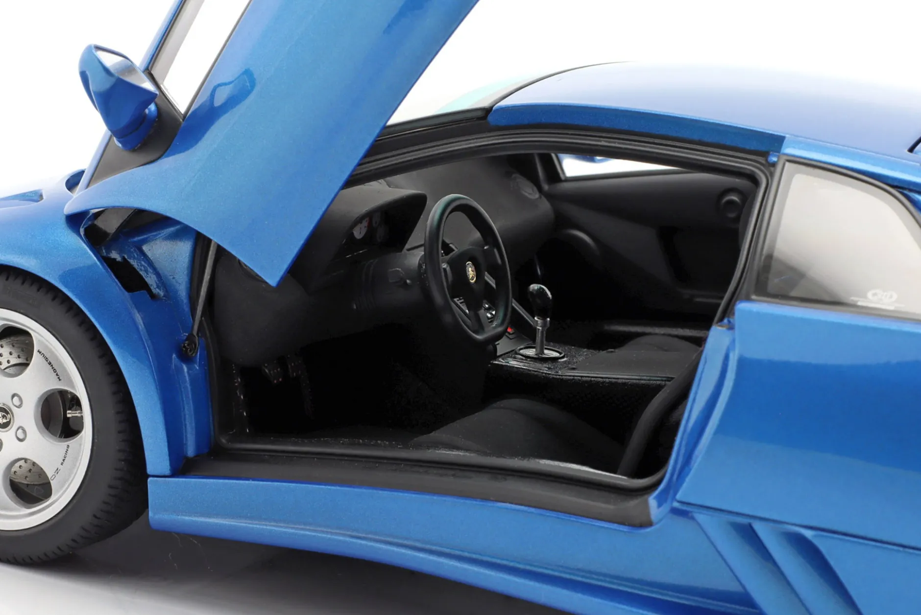 Lamborghini Diablo SE30 Baujahr 1993 blau metallic 1:18 AUTOart