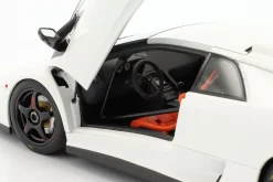 Lamborghini Diablo SV R Baujahr 1996 weiß 1:18 AUTOart