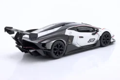 Lamborghini Essenza SCV12 Baujahr 2021 weiß metallic / schwarz 1:24 Bburago