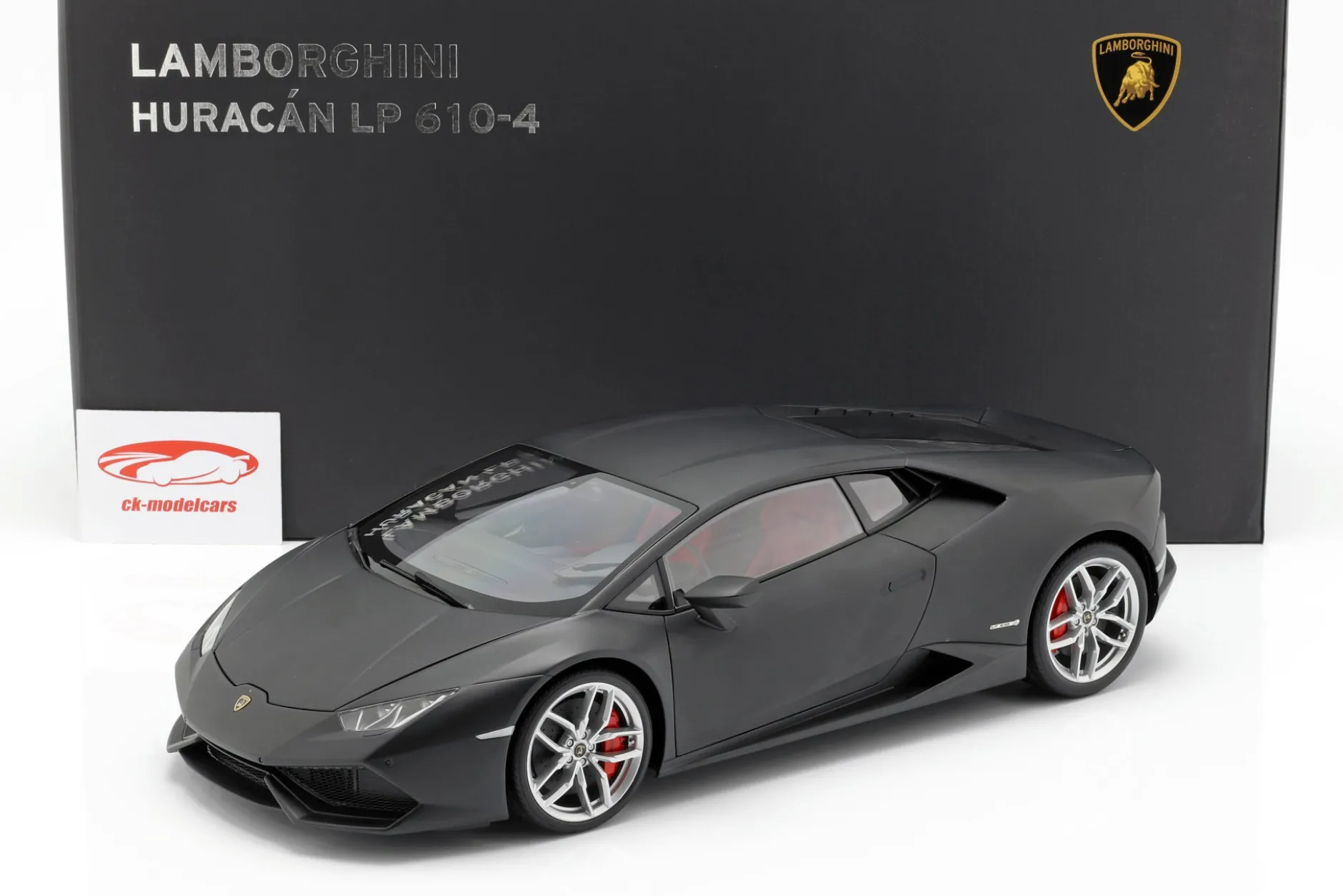 Lamborghini Huracan LP610-4 Baujahr 2014 mattschwarz 1:12 AUTOart