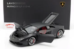 Lamborghini Huracan LP610-4 Baujahr 2014 mattschwarz 1:12 AUTOart