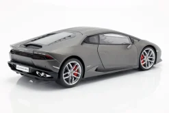 Lamborghini Huracan LP610-4 Baujahr 2014 mattgrau 1:12 AUTOart
