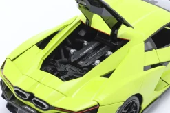Lamborghini Revuelto Hybrid Baujahr 2023 grün 1:18 Maisto
