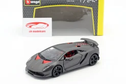 Lamborghini Sesto Elemento grau metallic 1:24 Bburago