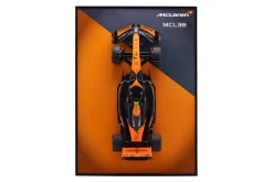 Lando Norris McLaren MCL38 #4 im Bilderrahmen Formel 1 2024 1:10 Bburago