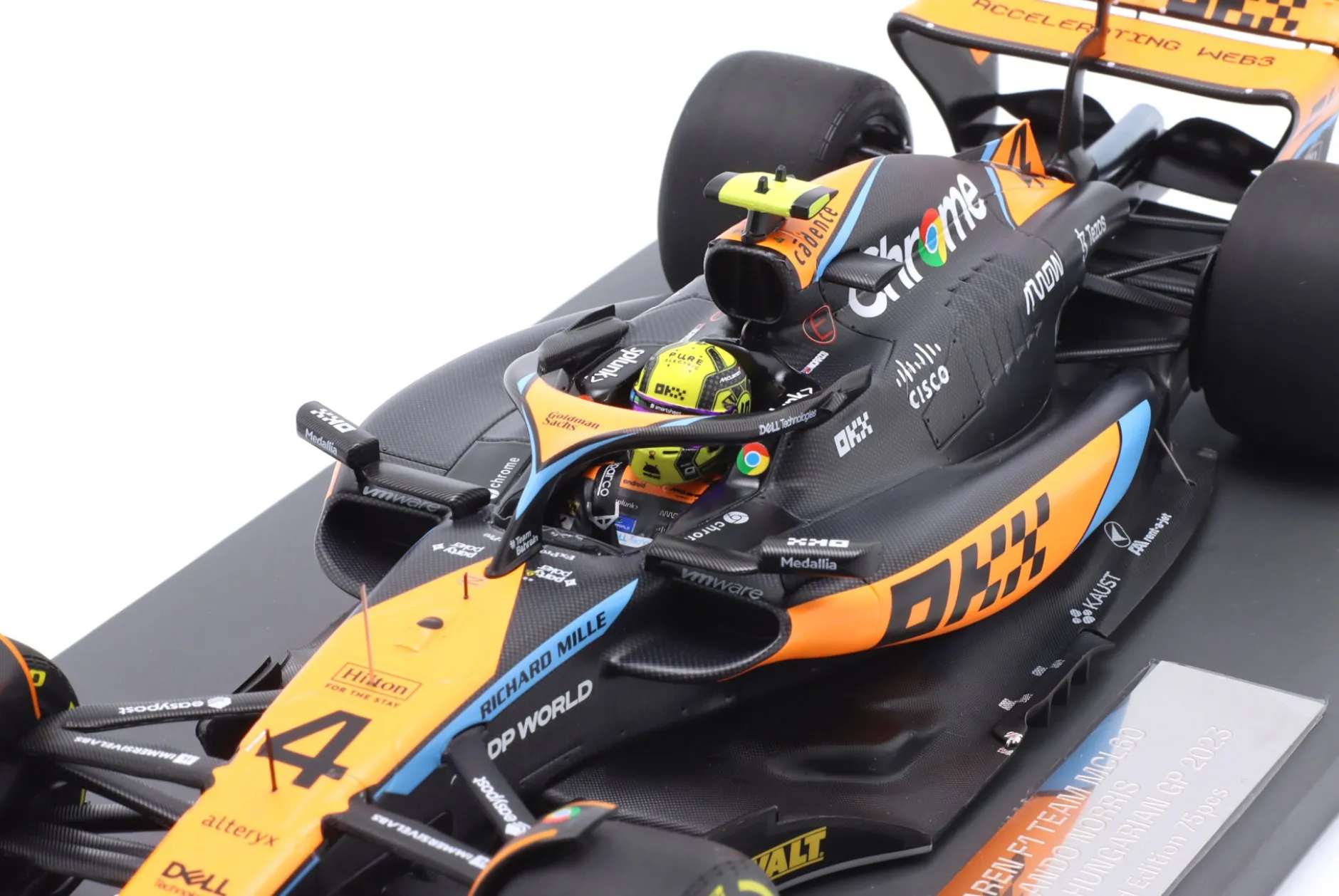 Lando Norris McLaren MCL60 #4 2nd Ungarn GP Formel 1 2023 1:18 Minichamps