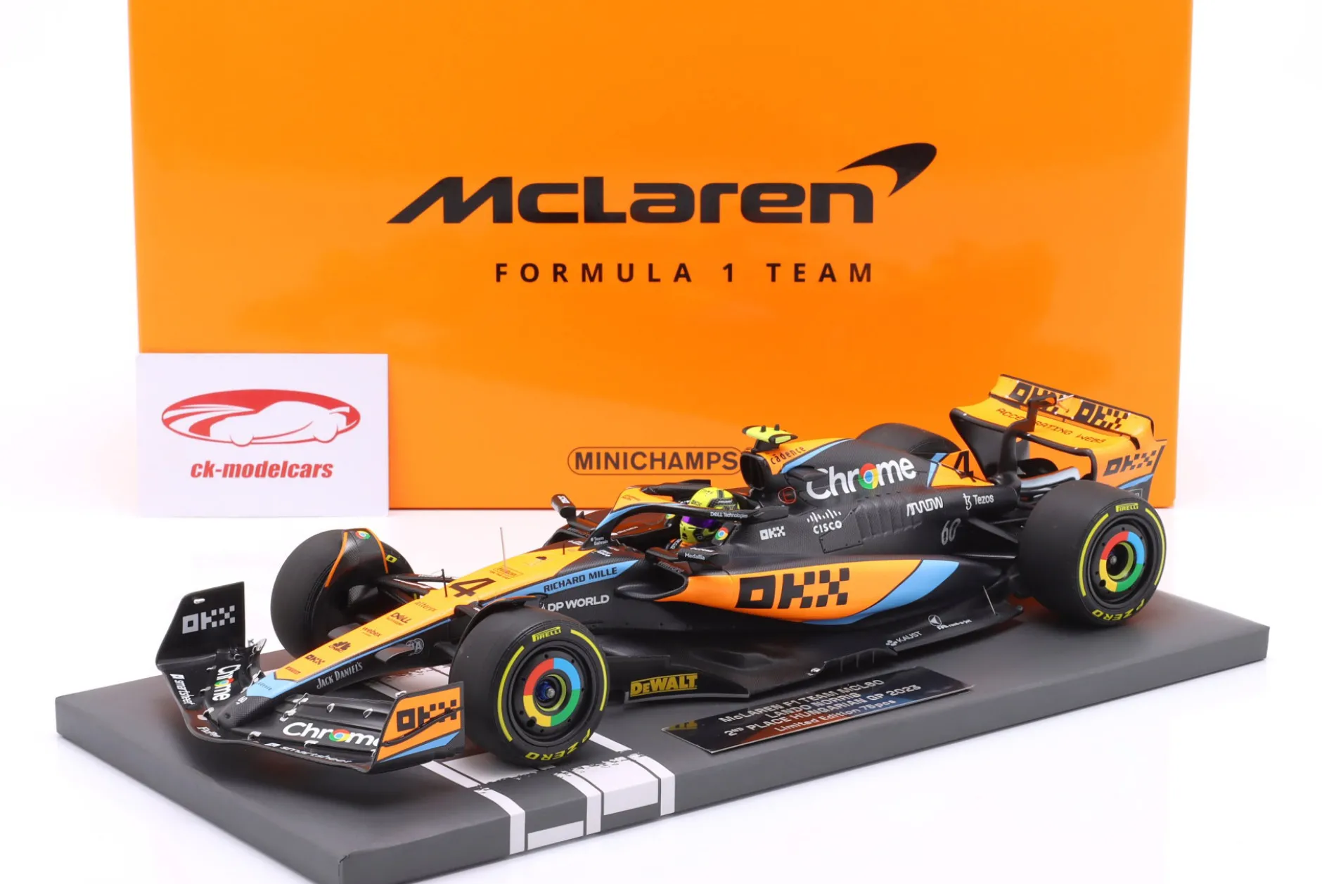 Lando Norris McLaren MCL60 #4 2nd Ungarn GP Formel 1 2023 1:18 Minichamps
