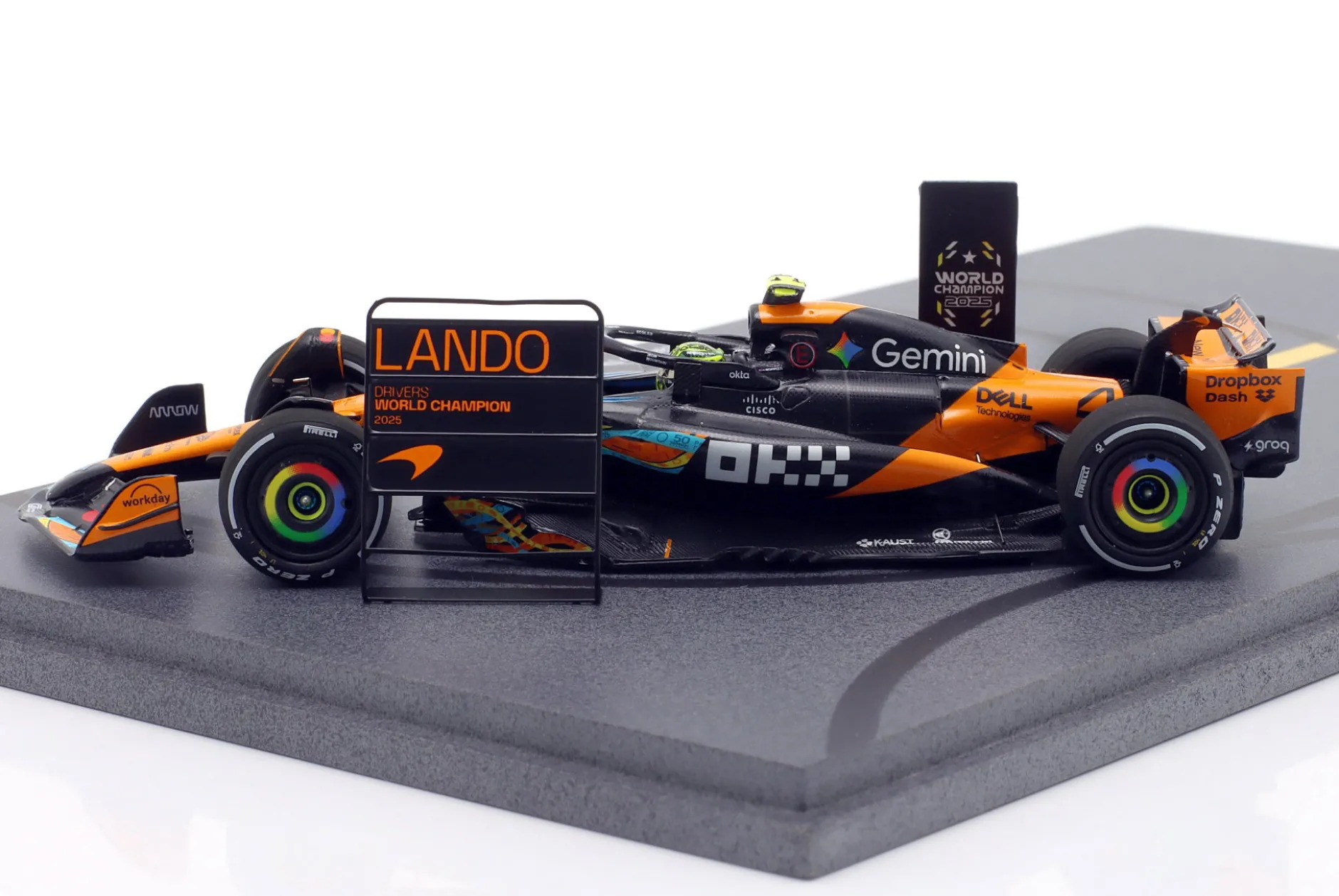 Lando Norris McLaren MCL39 #4 3rd Abu Dhabi GP Formel 1 Weltmeister 2025 1:43 Spark