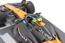 Lando Norris McLaren MCL39 #4 Sieger Australien GP Formel 1 Weltmeister 2025 1:18 Minichamps