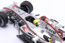Lewis Hamilton McLaren MP4/21 Formel 1 Test Jerez 2006 1:18 Minichamps