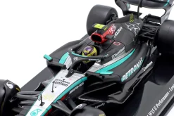 Lewis Hamilton Mercedes-AMG F1 W15 #44 Formel 1 2024 1:24 Bburago