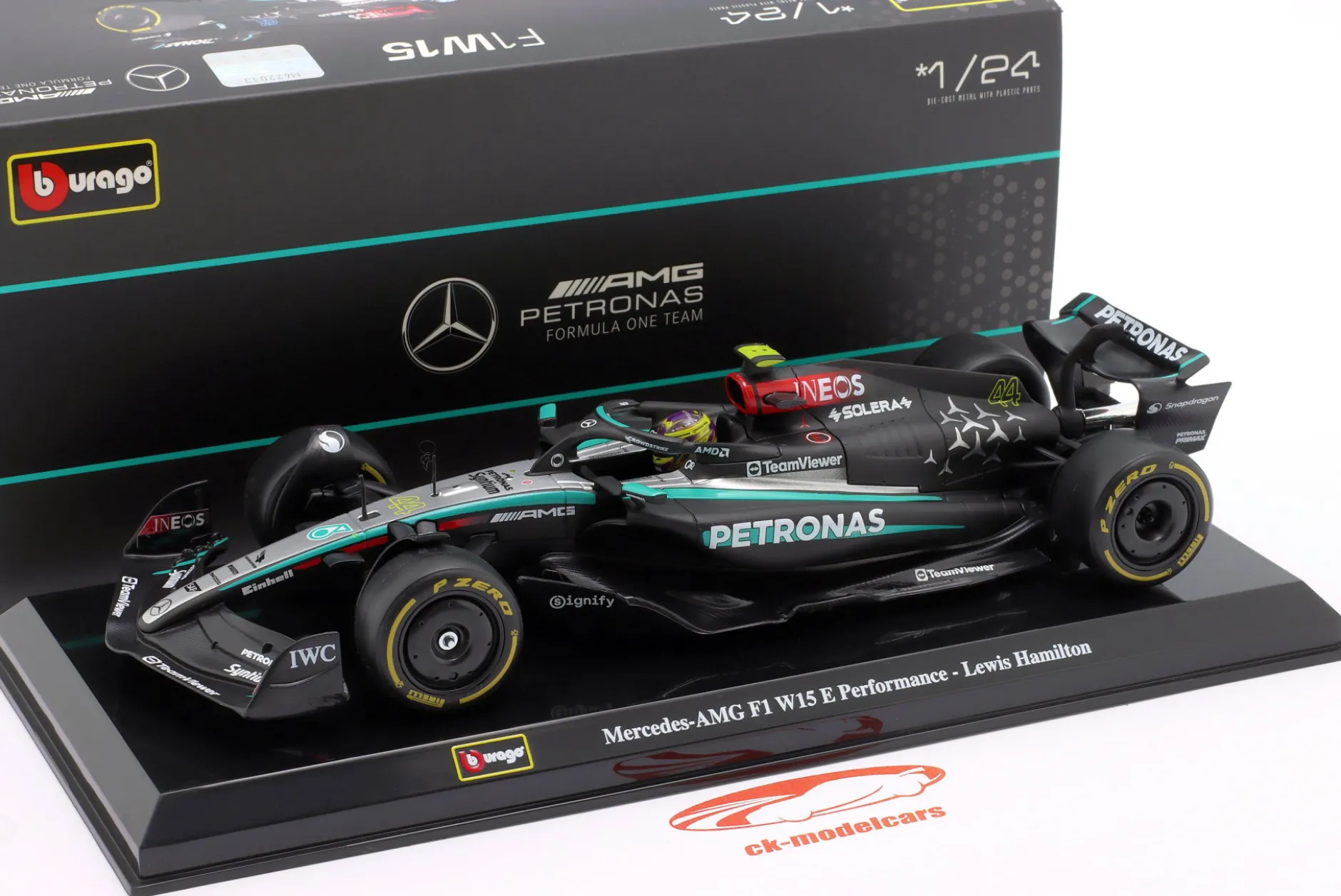 Lewis Hamilton Mercedes-AMG F1 W15 #44 Formel 1 2024 1:24 Bburago