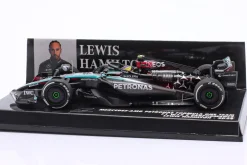 Lewis Hamilton Mercedes-AMG F1 W15 #44 Formel 1 2024 1:43 Minichamps