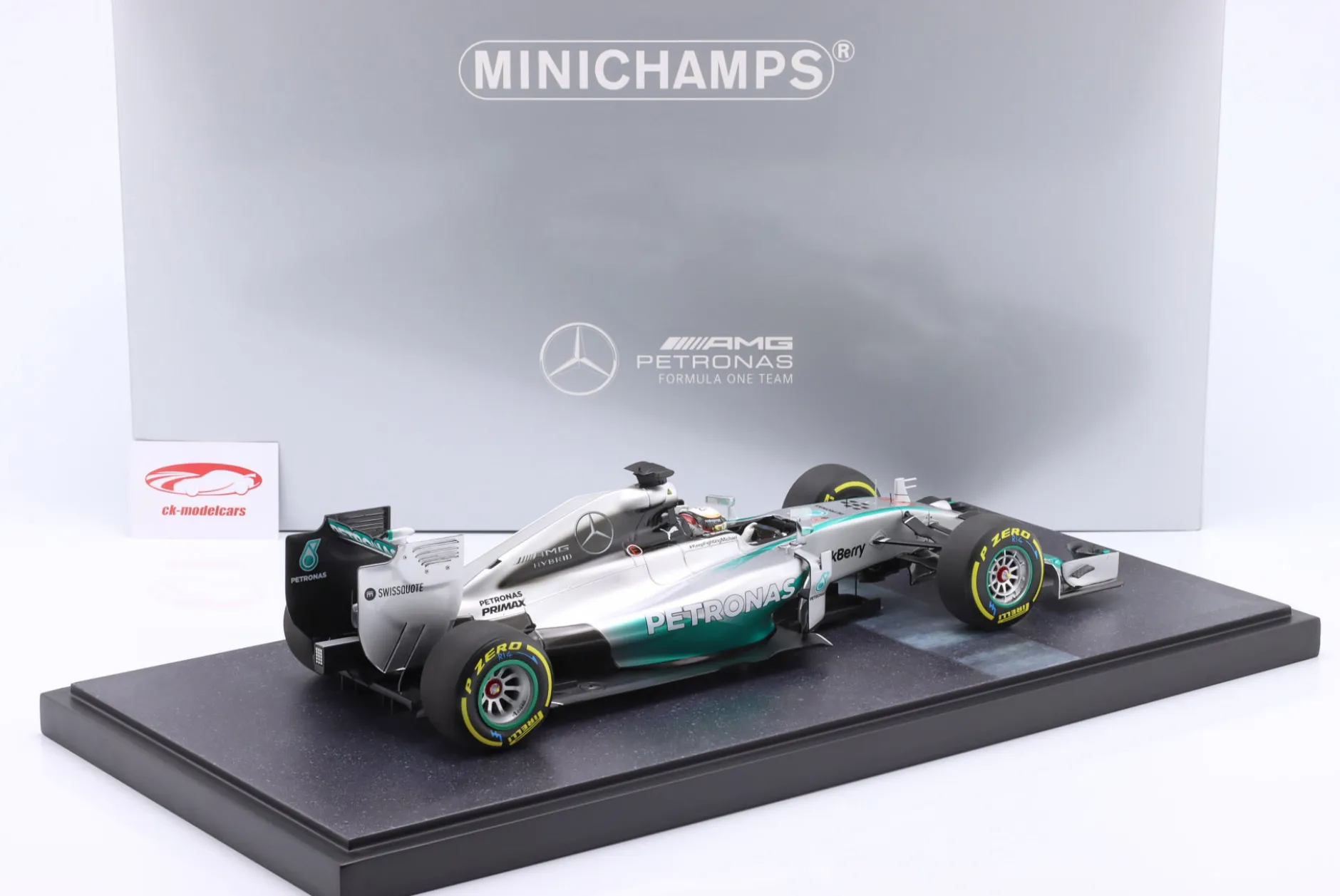 Lewis Hamilton Mercedes F1 W05 #44 Formel 1 Weltmeister 2014 1:12 Minichamps