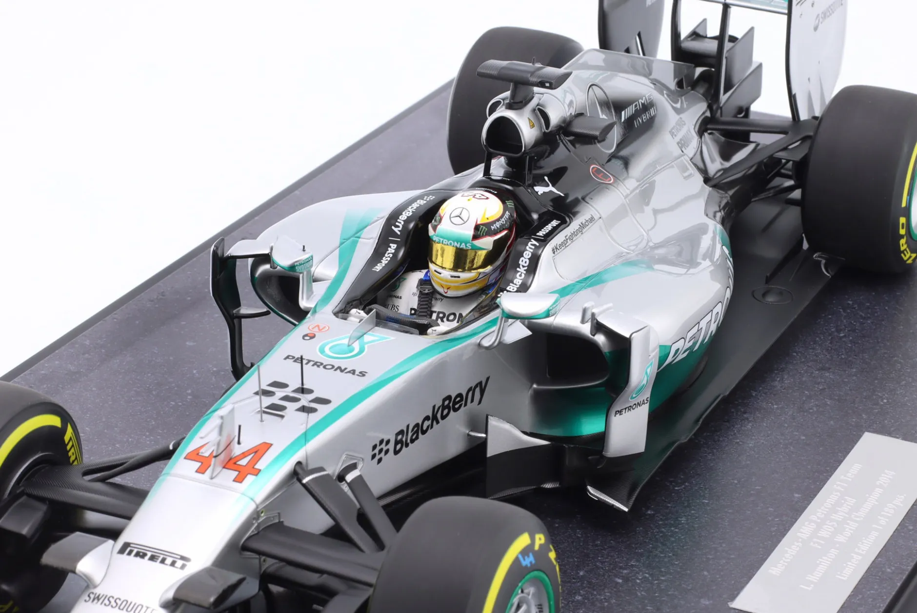 Lewis Hamilton Mercedes F1 W05 #44 Formel 1 Weltmeister 2014 1:12 Minichamps