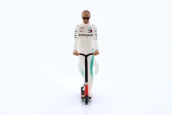 Lewis Hamilton Skate Scooter Figur 1:43 Cartrix