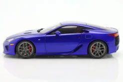 Lexus LFA Baujahr 2010 perlblau 1:18 AUTOart