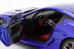Lexus LFA Baujahr 2010 perlblau 1:18 AUTOart