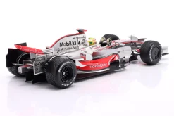 L. Hamilton McLaren MP4/23 #22 Brasilien GP Formel 1 Weltmeister 2008 1:18 Minichamps