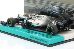 L. Hamilton Mercedes-AMG F1 W10 #44 Sieger Bahrain GP Formel 1 Weltmeister 2019 1:43 Minichamps