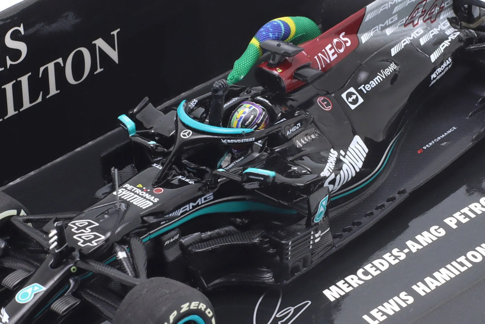 L. Hamilton Mercedes-AMG F1 W12 #44 Sieger Brasilien GP Formel 1 2021 1:43 Minichamps