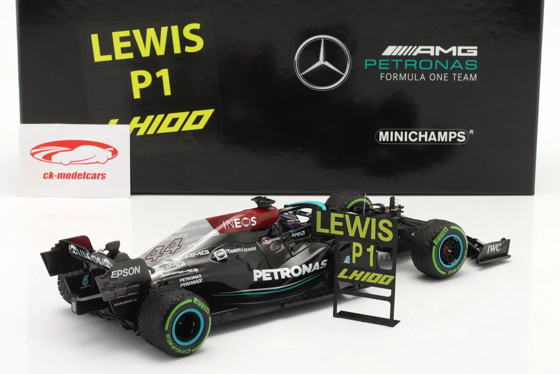 L. Hamilton Mercedes-AMG F1 W12 #44 100th GP-Sieg Sotchi Formel 1 2021 1:18 Minichamps