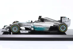 L. Hamilton Mercedes F1 W05 #44 Formel 1 Weltmeister 2014 1:24 Premium Collectibles