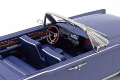 Lincoln Continental Convertible TV Serie Lincoln Lawyer 1963 blau metallic 1:18 KK-Scale