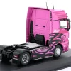 MAN TGX Sattelzugmaschine Woman Trucker 2014 pink 1:43 Hachette
