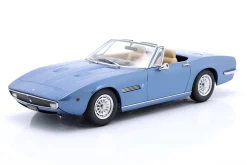 Maserati Ghibli Spider Baujahr 1970 hellblau metallic 1:18 KK-Scale