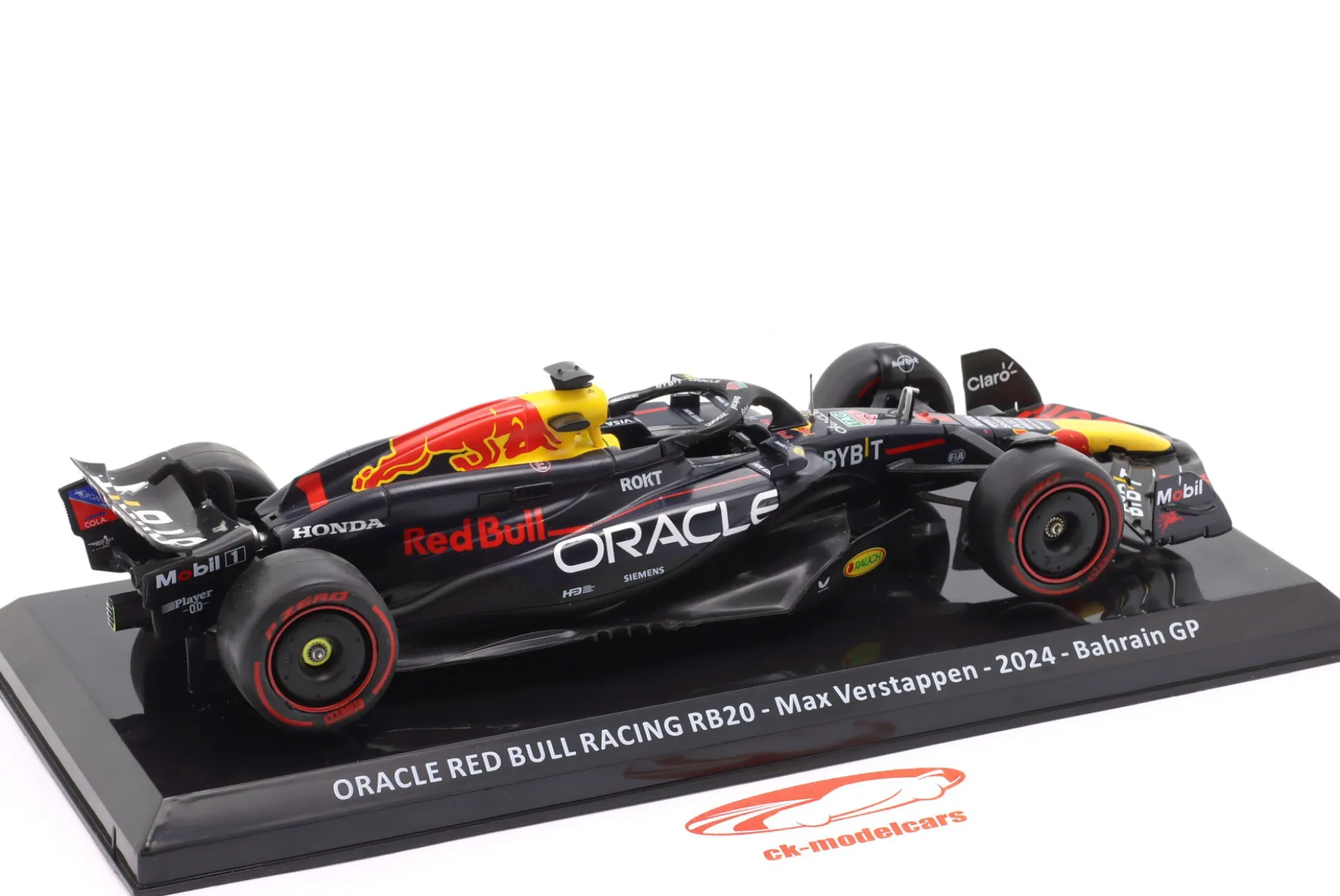 Max Verstappen Red Bull RB20 #1 Formel 1 Weltmeister 2024 1:24 Premium Collectibles