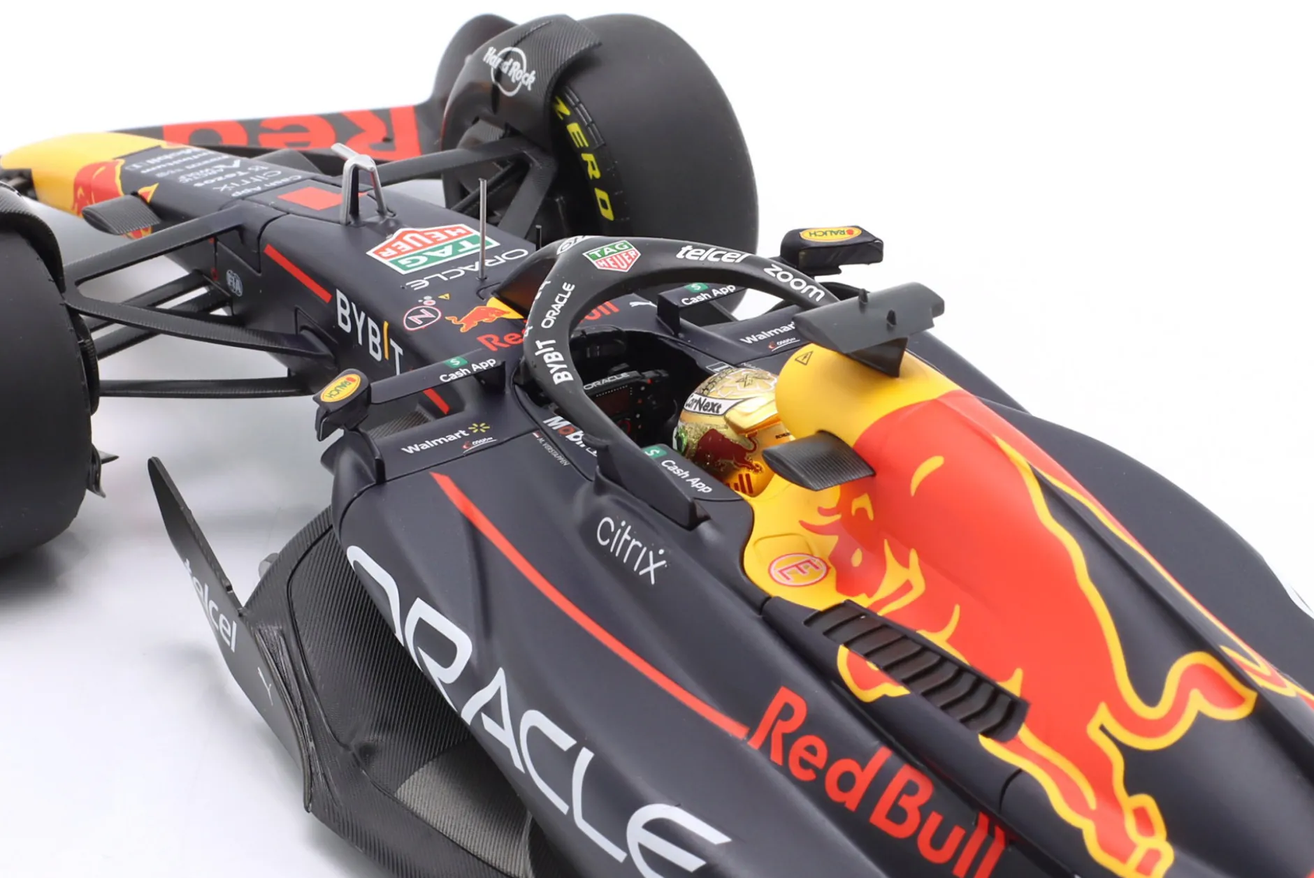Max Verstappen Red Bull RB18 #1 Sieger Mexiko GP Formel 1 Weltmeister 2022 1:18 Minichamps