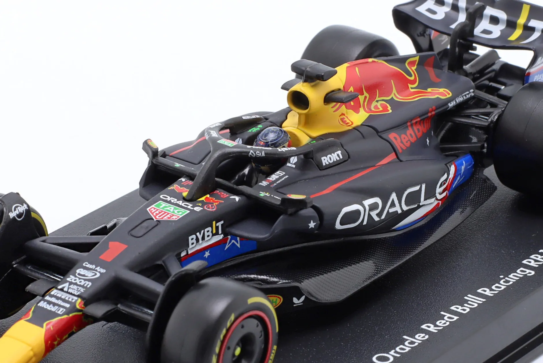 Max Verstappen Red Bull RB19 #1 Sieger USA GP Formel 1 Weltmeister 2023 1:43 Bburago
