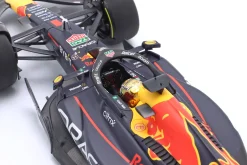 Max Verstappen Red Bull RB18 #1 Sieger Mexiko GP Formel 1 Weltmeister 2022 1:18 Minichamps