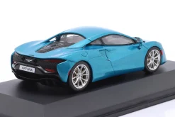 McLaren Artura Baujahr 2022 Belize blau 1:43 Solido