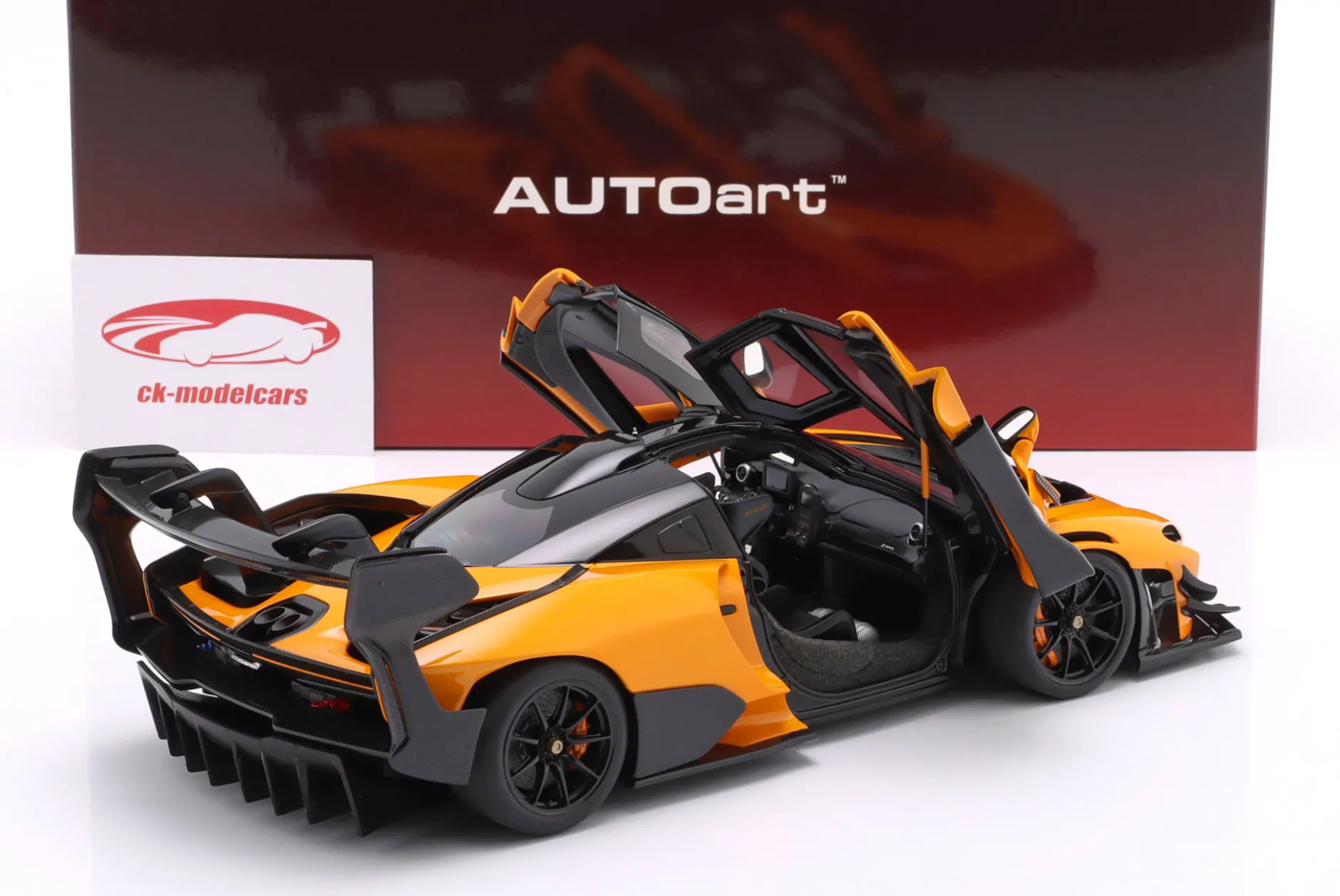 McLaren Senna GTR Baujahr 2019 orange 1:18 AUTOart