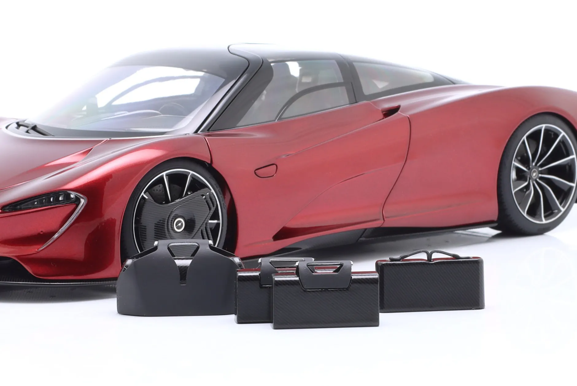 McLaren Speedtail Baujahr 2020 vulkanrot 1:18 AUTOart
