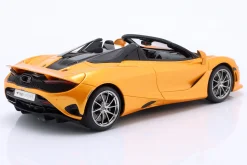 McLaren 750S Spider Baujahr 2024 orange 1:18 GT-Spirit