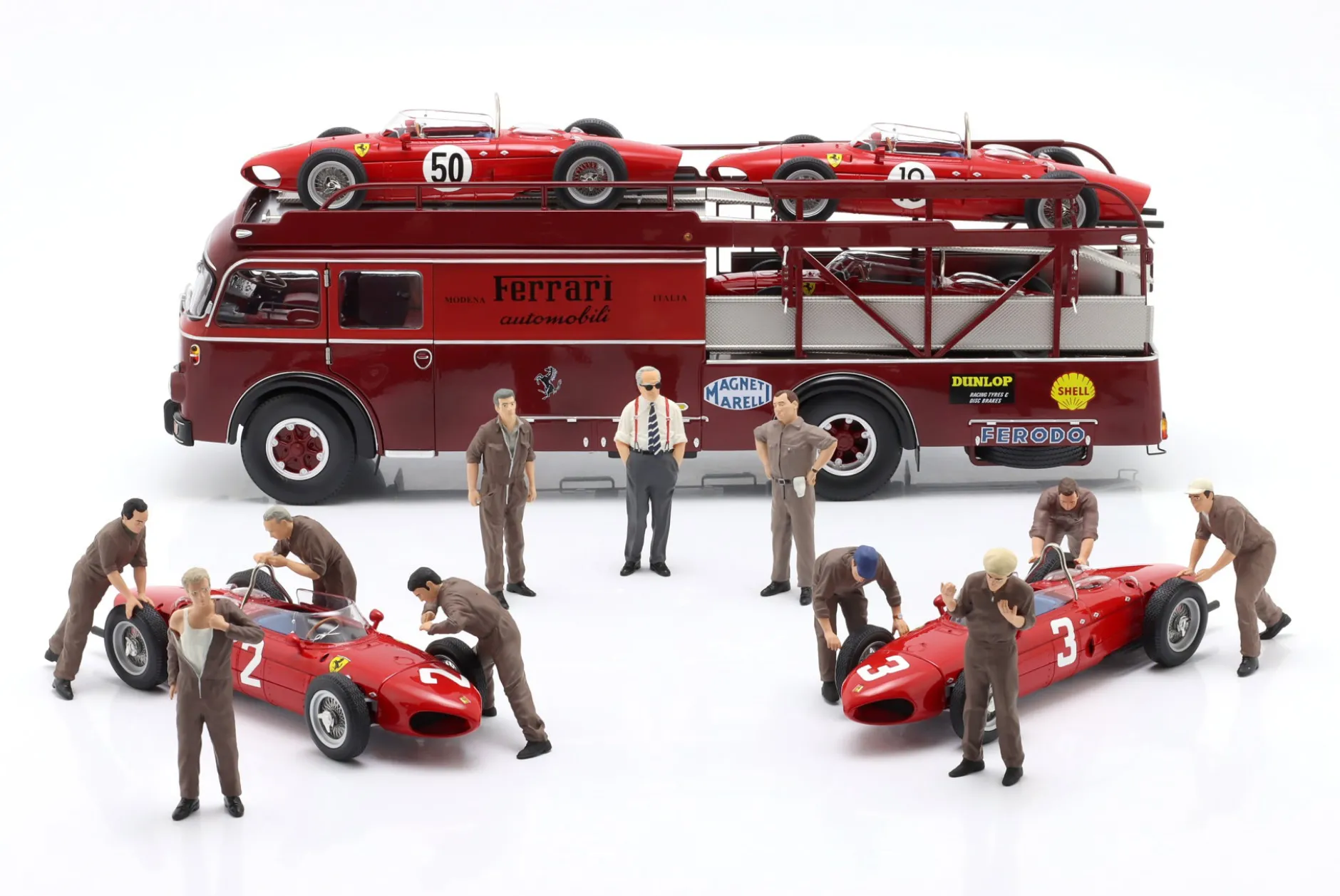 Mechaniker mit braunem Overall skeptisch - Figur 1:18 Figurenmanufaktur