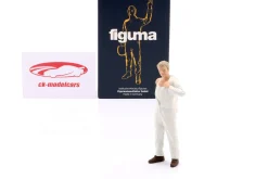 Mechaniker mit weißem Overall zieht sich an - Figur 1:18 Figurenmanufaktur