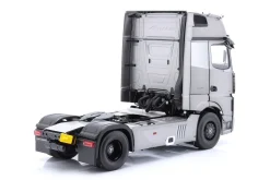 Mercedes-Benz Actros GigaSpace 4x2 SZM Edition 3 grau 1:18 NZG