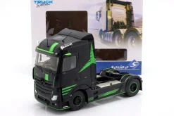 Mercedes-Benz Actros R5 Italian Collection Sattelzugmaschine 2021 schwarz / grün 1:24 Solido