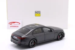 Mercedes-Benz AMG E 53 Hybrid 4Matic+ (W214) 2024 graphitgrau 1:18 NZG