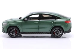 Mercedes-Benz AMG GLE 53 4Matic+ Coupe Baujahr 2023 irlandgrün 1:18 NZG