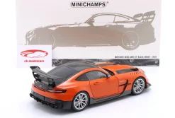 Mercedes-Benz AMG GT Baujahr 2021 orange / silberne Felgen 1:18 Minichamps