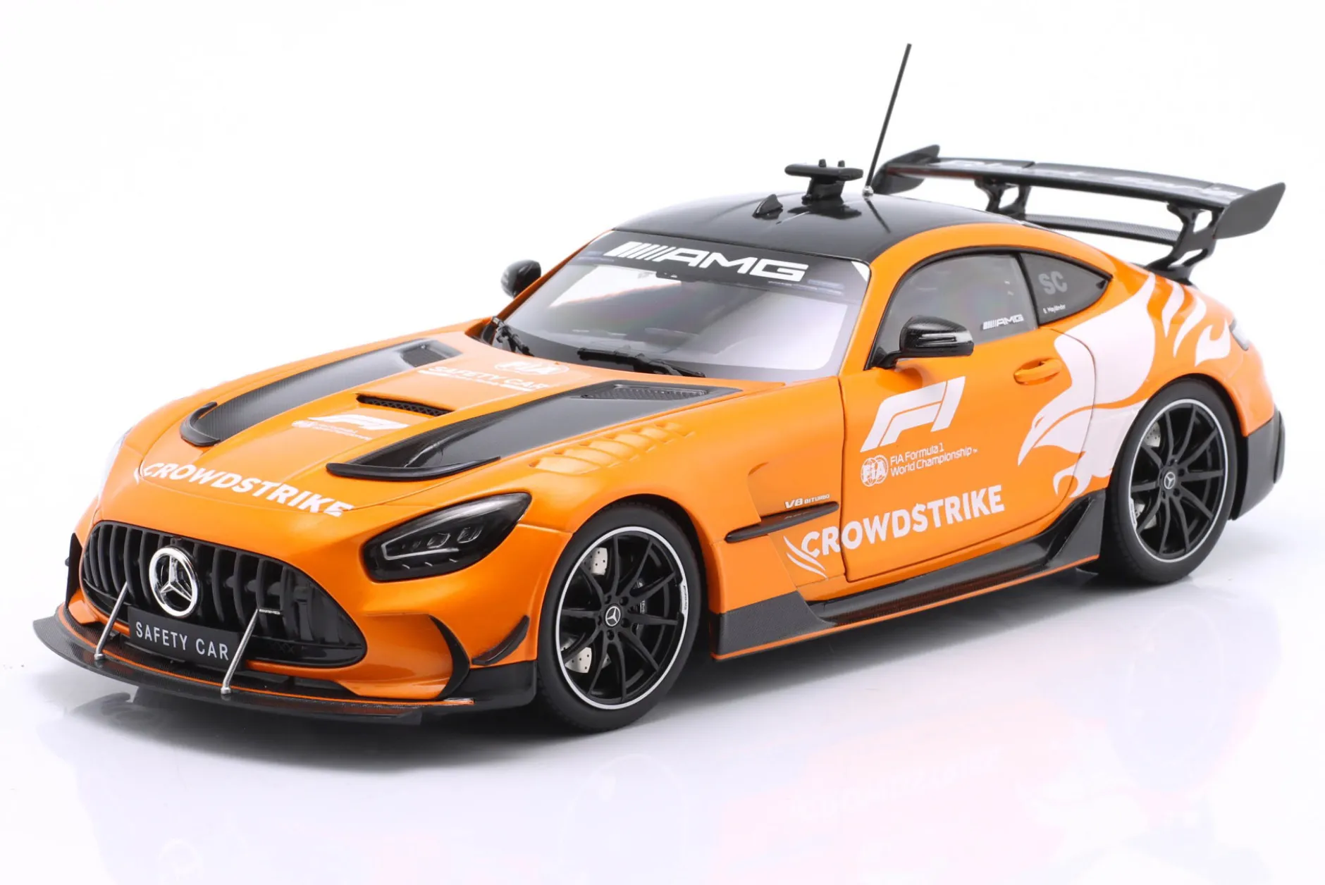 Mercedes-Benz AMG GT Black Series Safety Car British GP Formel 1 2025 1:18 Minichamps